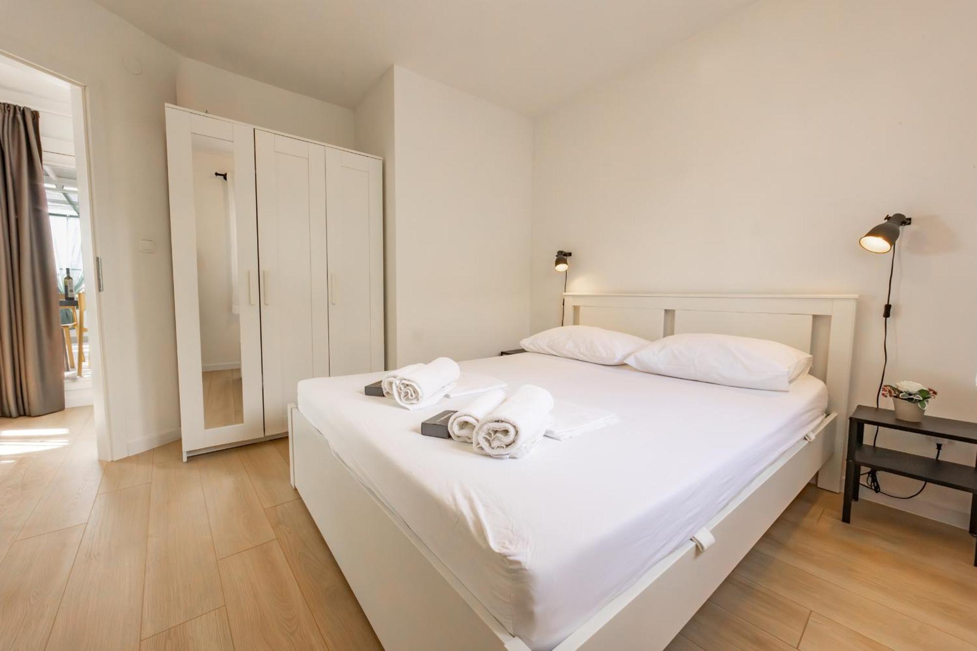 Apartments Krzanic Podgora Exterior photo